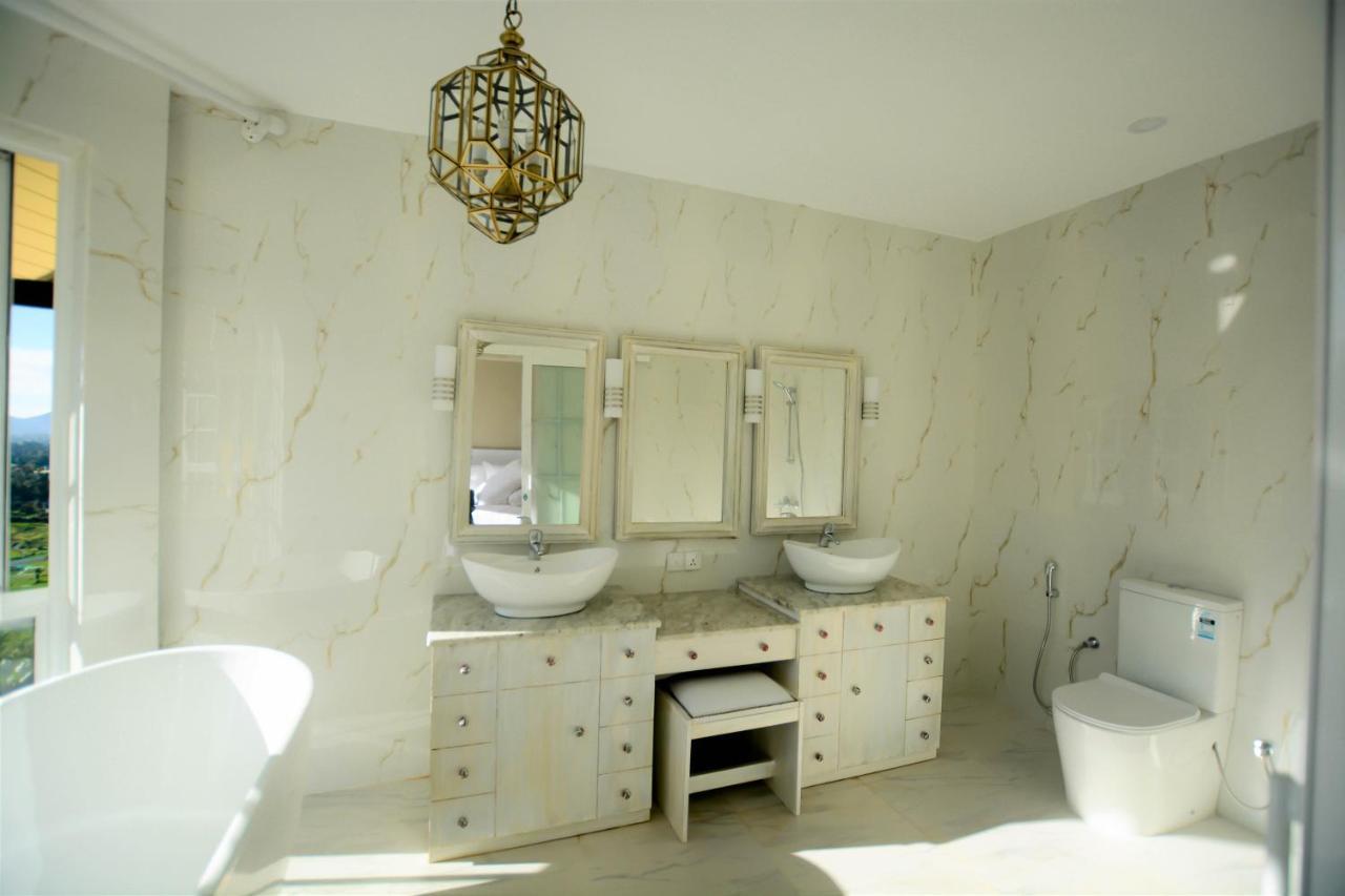 Luxe Wilderness *